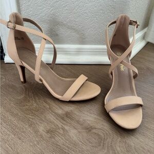 Dream Pairs Strappy Beige Heels